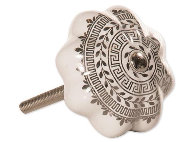 Knott Hvit sølv mønster  4,5x2,5 cm