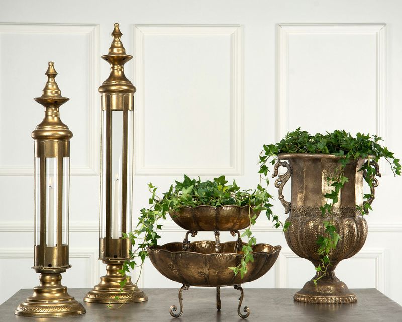Lykta Tower Guld 86 cm